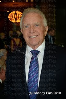 Amb_11_19_AJC_6987.JPG