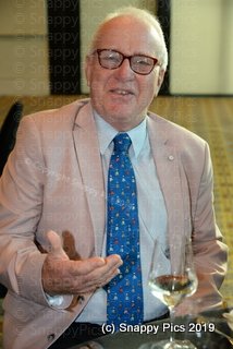 Amb_11_19_AJC_7071.JPG